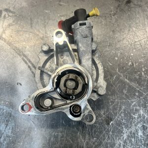 Genuine Renault Traffic / Vauxhall Vivaro 1.6 Diesel Vacuum Pump 146503760R